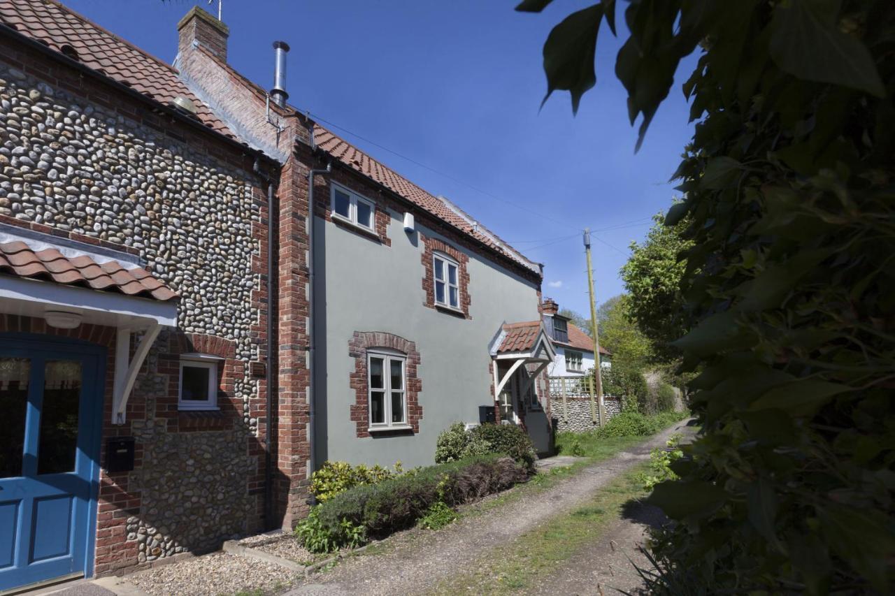 Legion Cottages Blakeney  Exterior photo